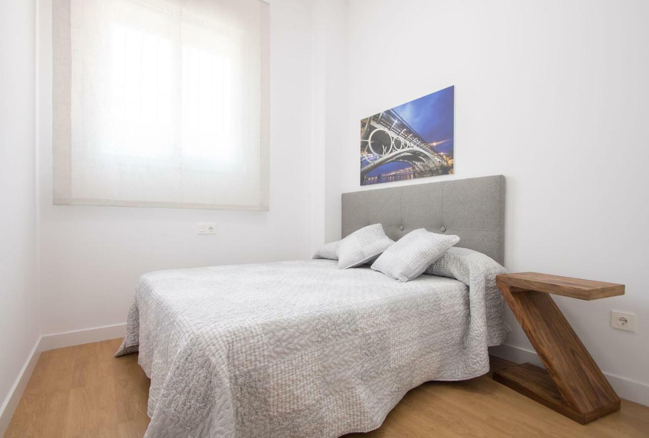 Murallas De Sevilla Apartamento Con Garaje 4 Pax Eksteriør billede