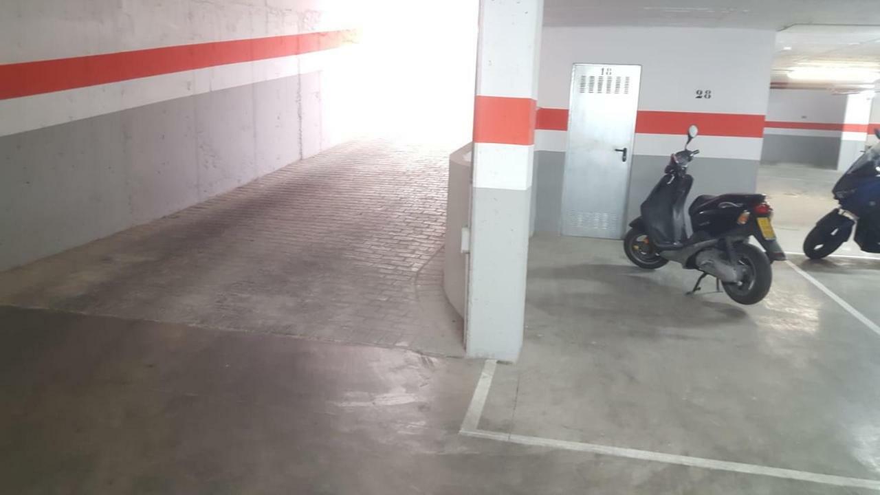 Murallas De Sevilla Apartamento Con Garaje 4 Pax Eksteriør billede