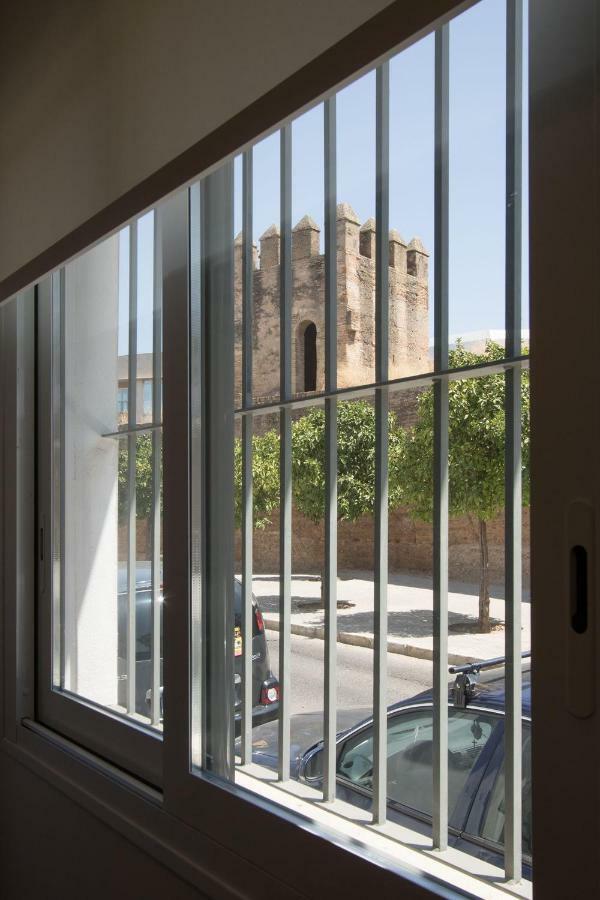 Murallas De Sevilla Apartamento Con Garaje 4 Pax Eksteriør billede